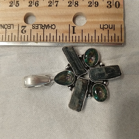 Canaanite and rainbow topaz pendant - Picture 5 of 5